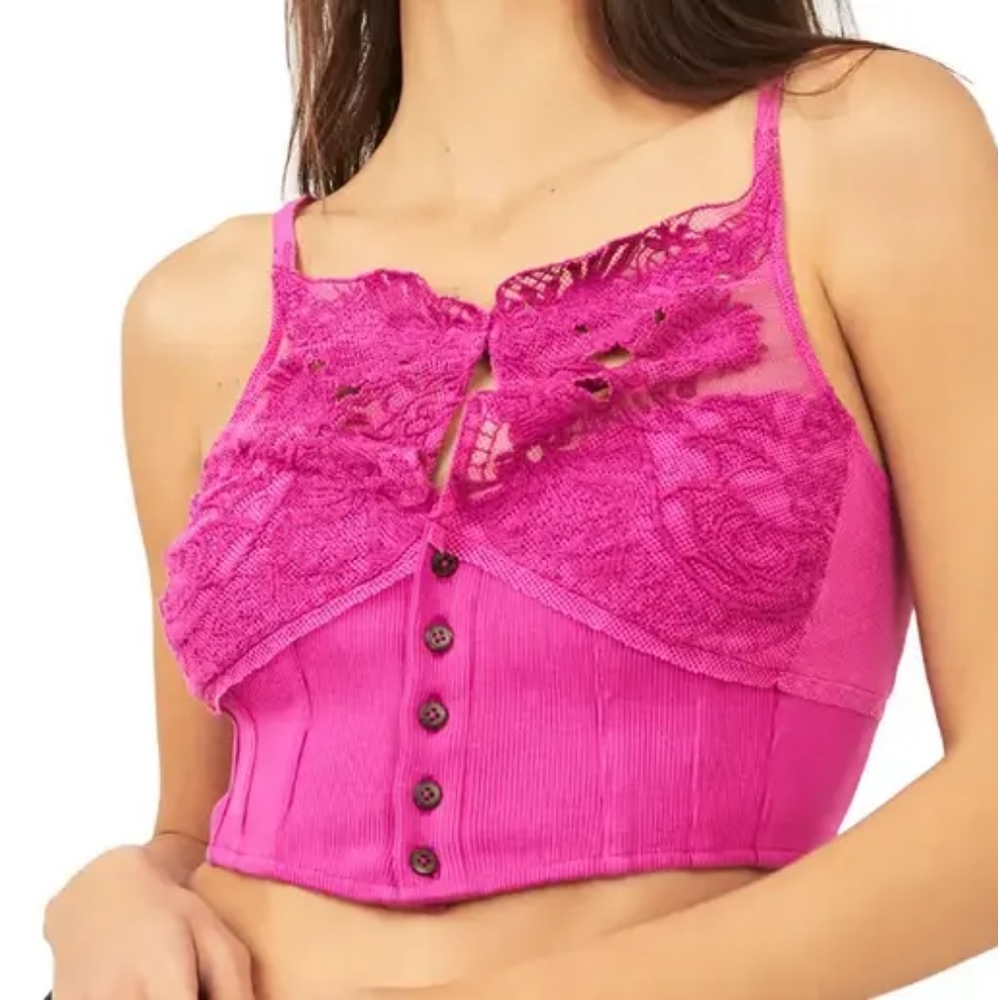 NWT. Free People Raspberry crop top